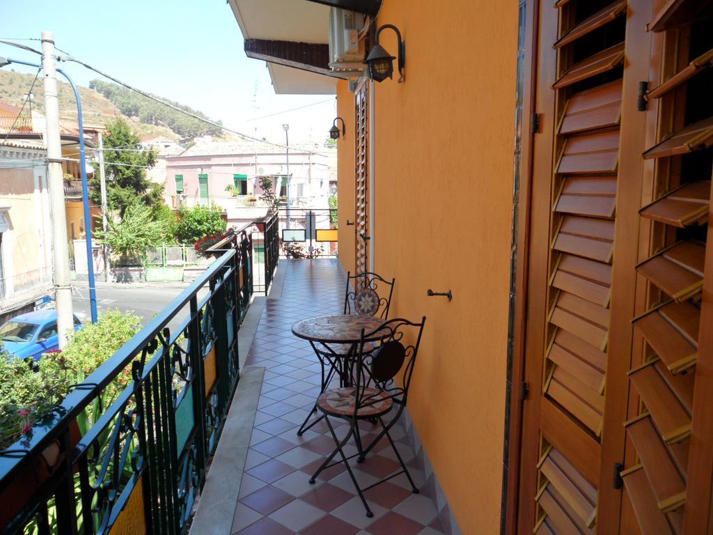 Il B&B Maison Graziella Viagrande Εξωτερικό φωτογραφία